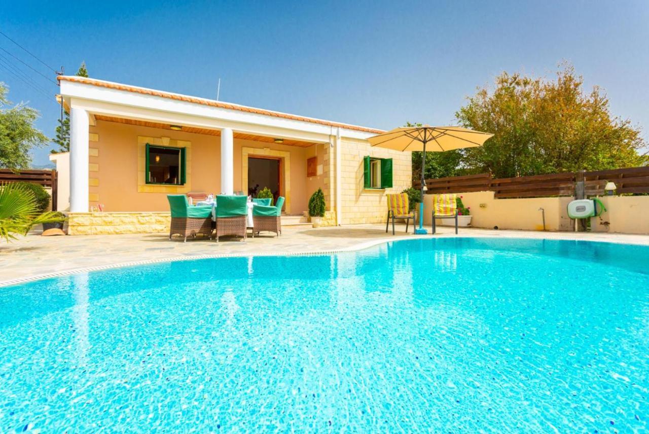 Villa Constantinos Kato Yialia Exterior photo