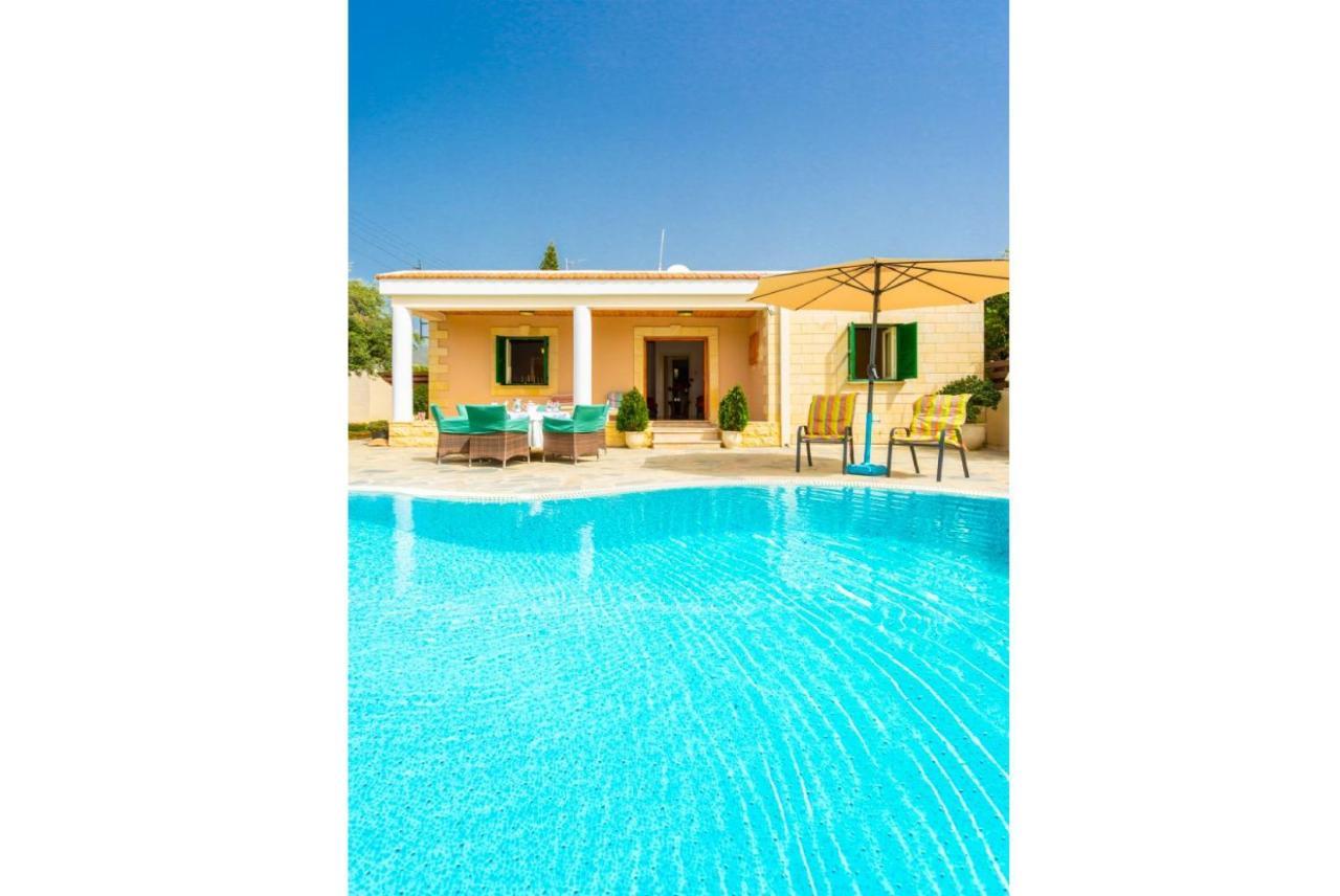 Villa Constantinos Kato Yialia Exterior photo