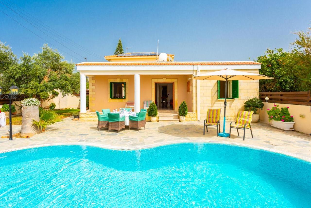 Villa Constantinos Kato Yialia Exterior photo