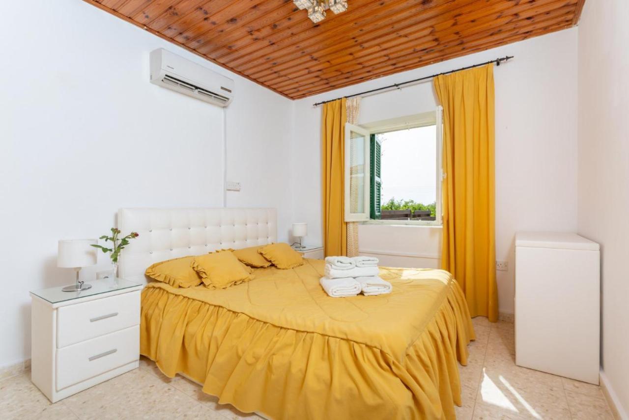 Villa Constantinos Kato Yialia Exterior photo