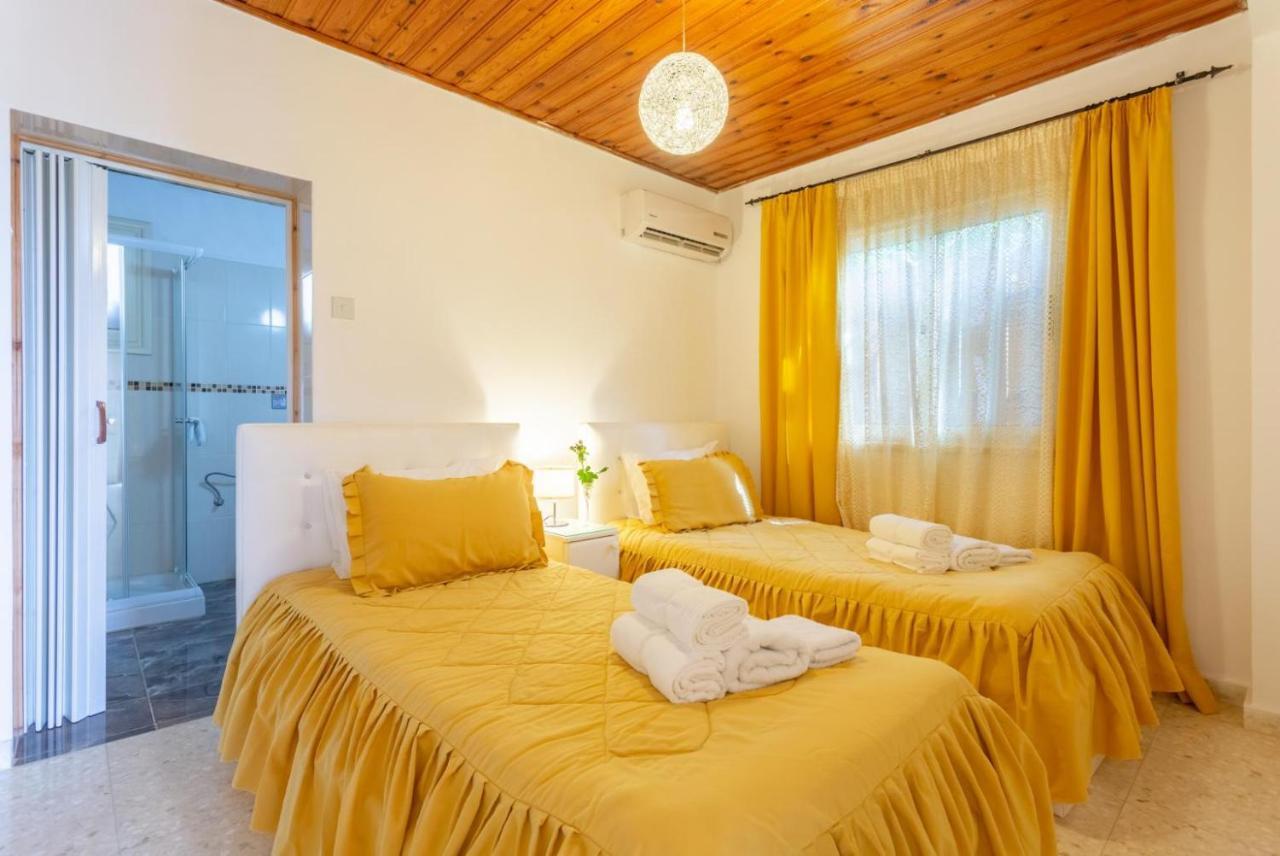 Villa Constantinos Kato Yialia Exterior photo