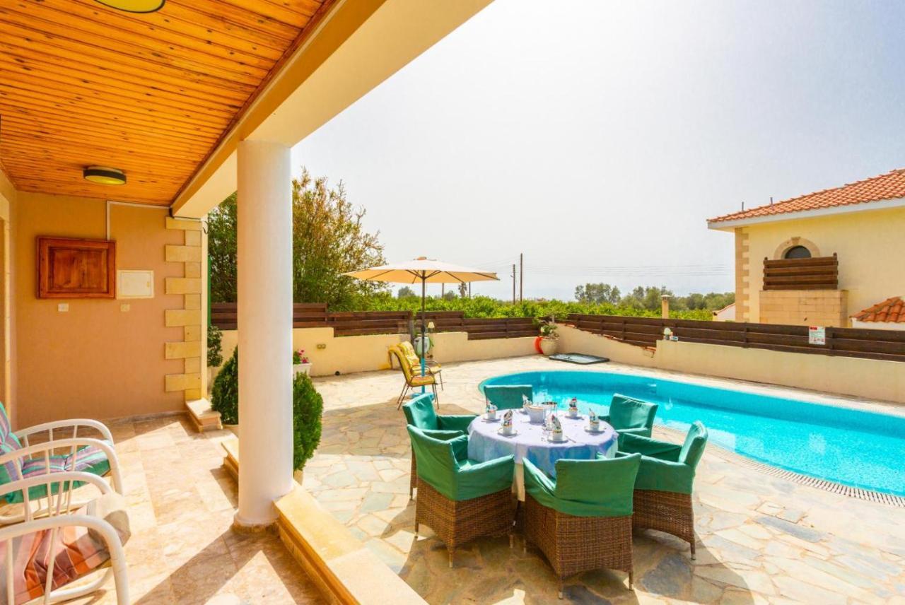 Villa Constantinos Kato Yialia Exterior photo
