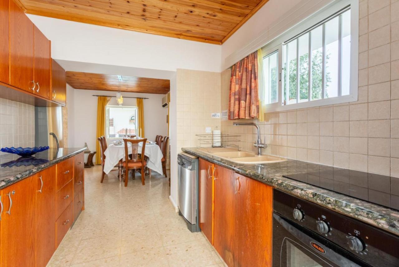 Villa Constantinos Kato Yialia Exterior photo